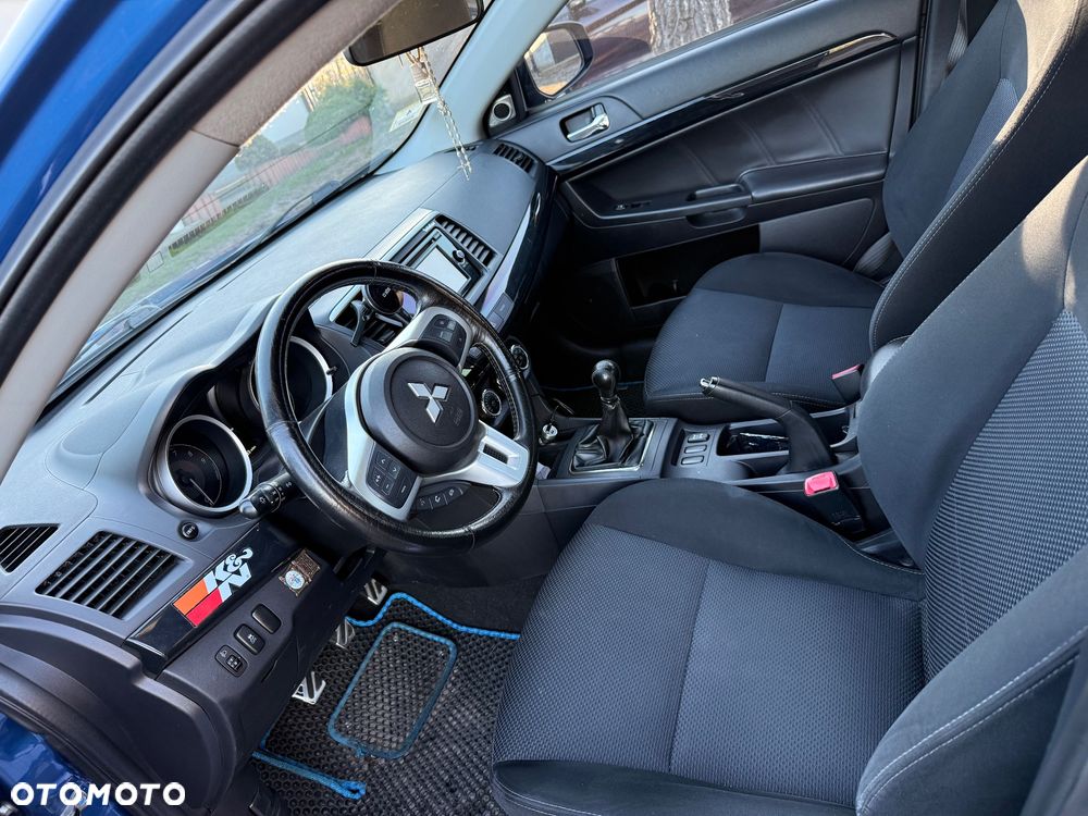 Mitsubishi Lancer Evolution GSR - 19