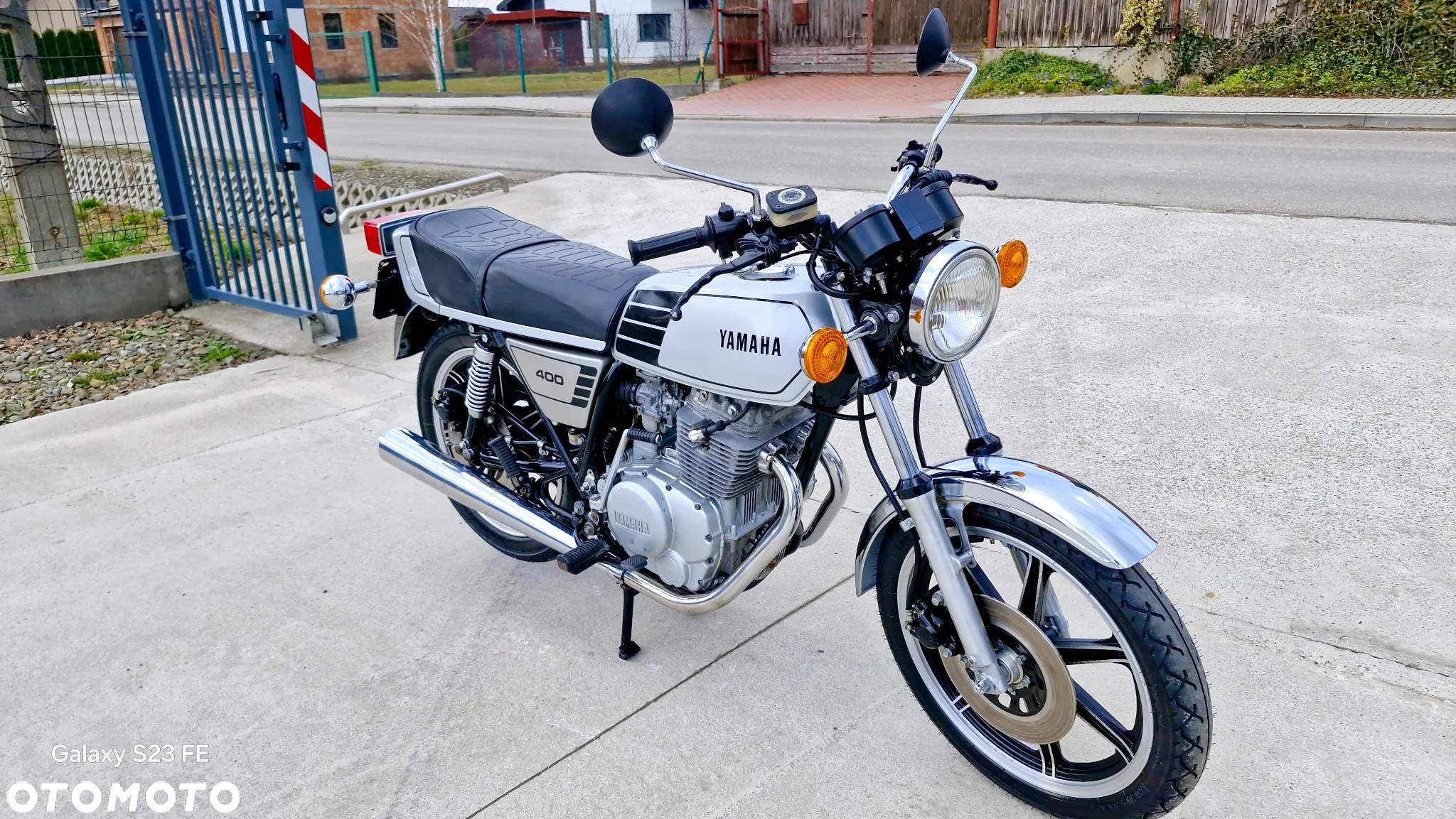 Yamaha XS - 2