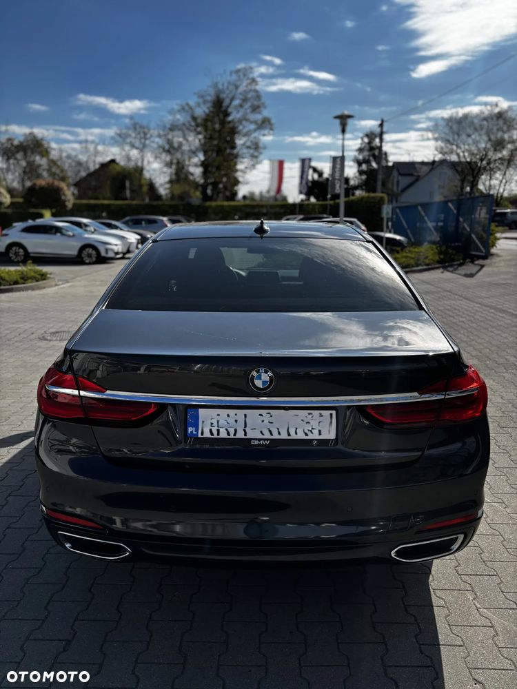 BMW Seria 7 - 5