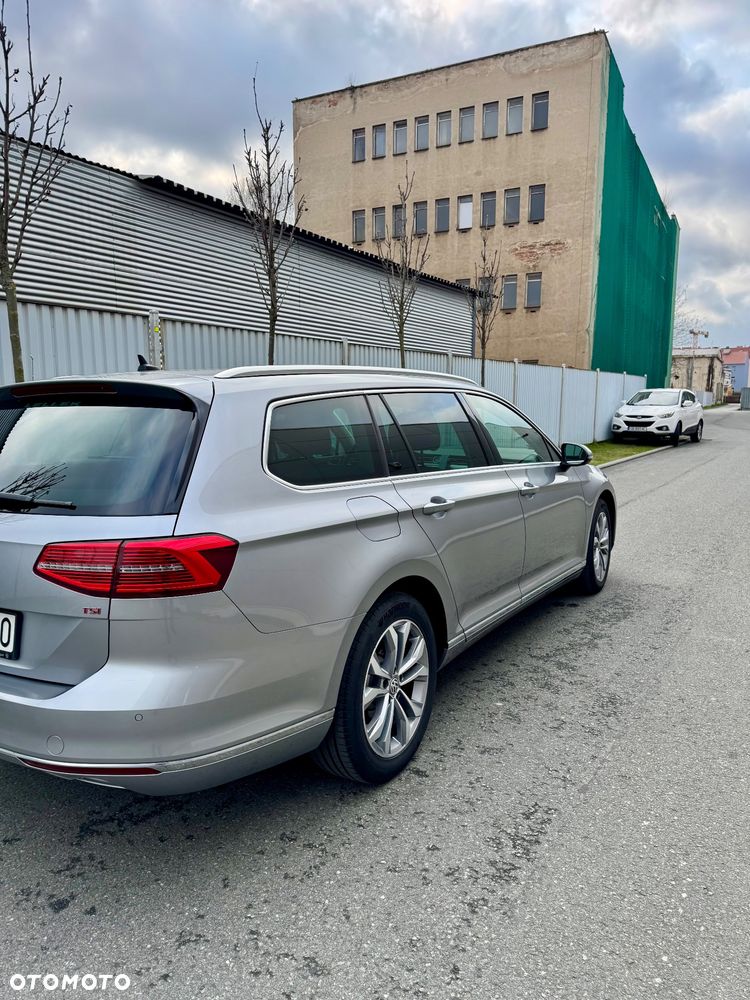 Volkswagen Passat Variant 1.8 TSI BMT Highline - 5