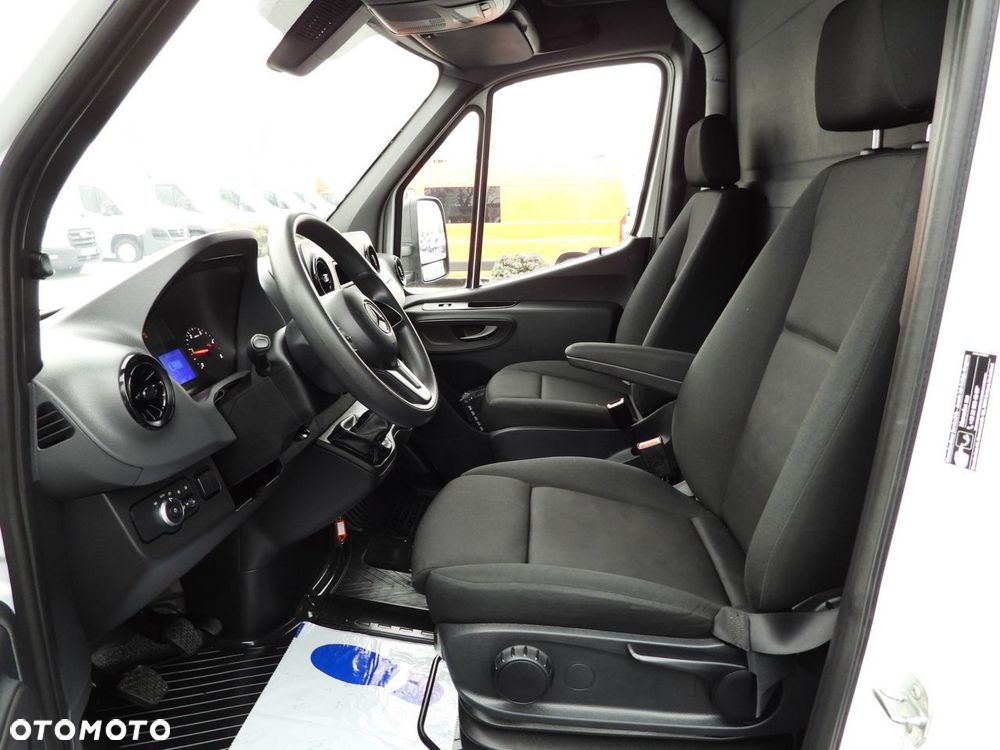 Mercedes-Benz SPRINTER 317 PLANDEKA 10 PALET WEBASTO TEMPOMAT KLIMATYZACJA  170KM - 27