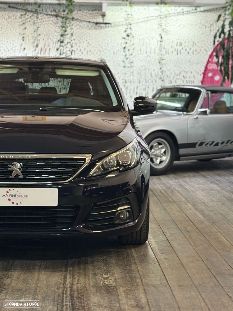 Peugeot 308 SW 1.2 PureTech Allure EAT8 - 4