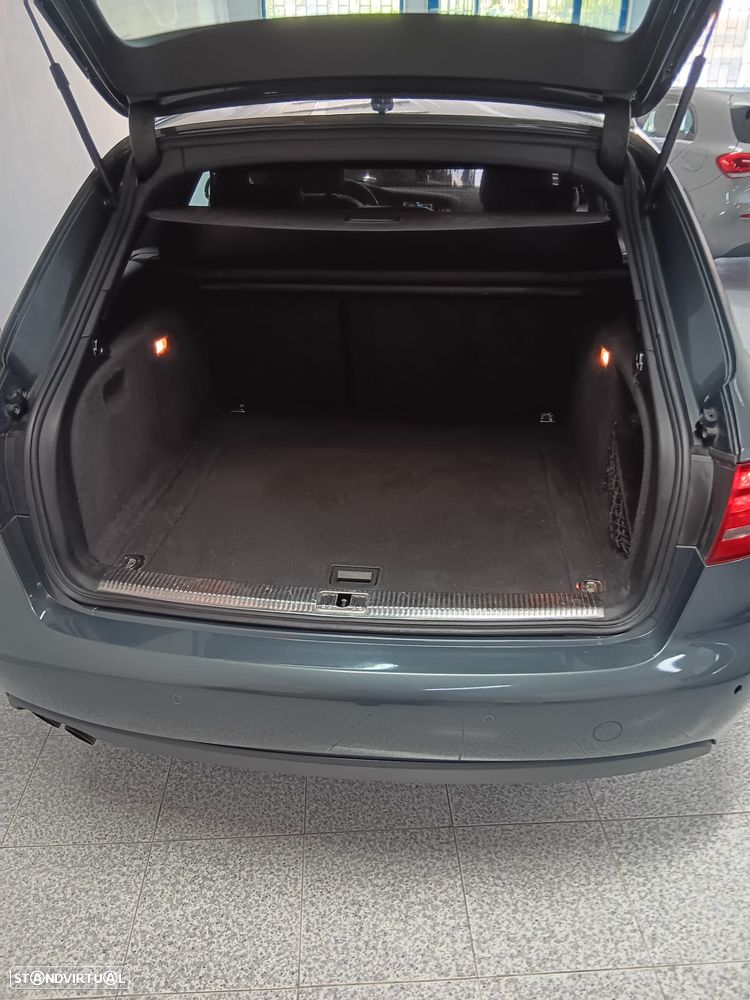 Audi A4 Avant 2.0 TDI DPF S line Sport Pack (plus) - 16