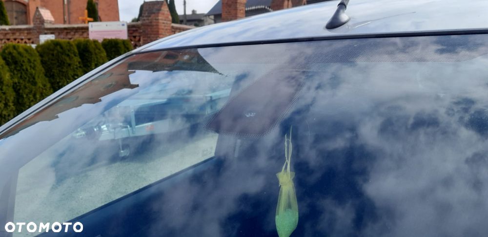 Ford Focus C-Max 1.8 Ghia - 17