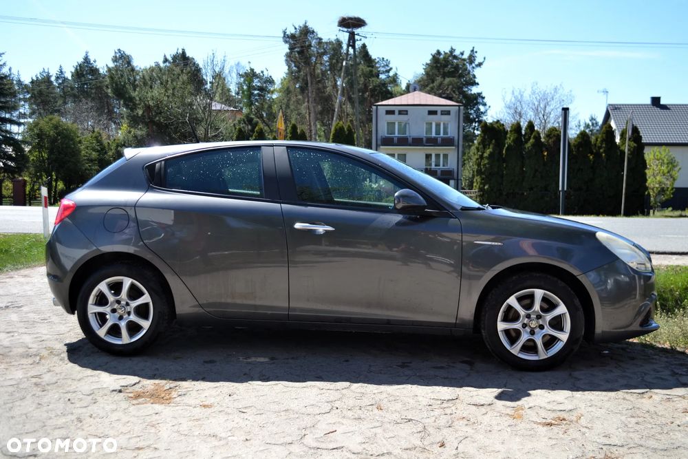 Alfa Romeo Giulietta 2.0 JTDM 20V TCT Lusso - 13