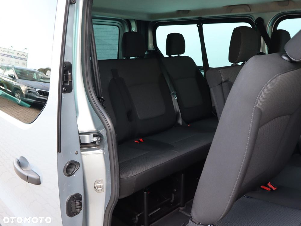 Renault Trafic - 8