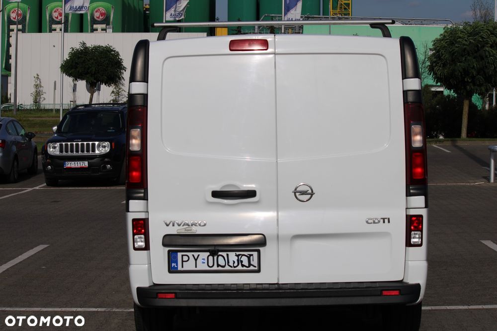 Opel Vivaro B - 9