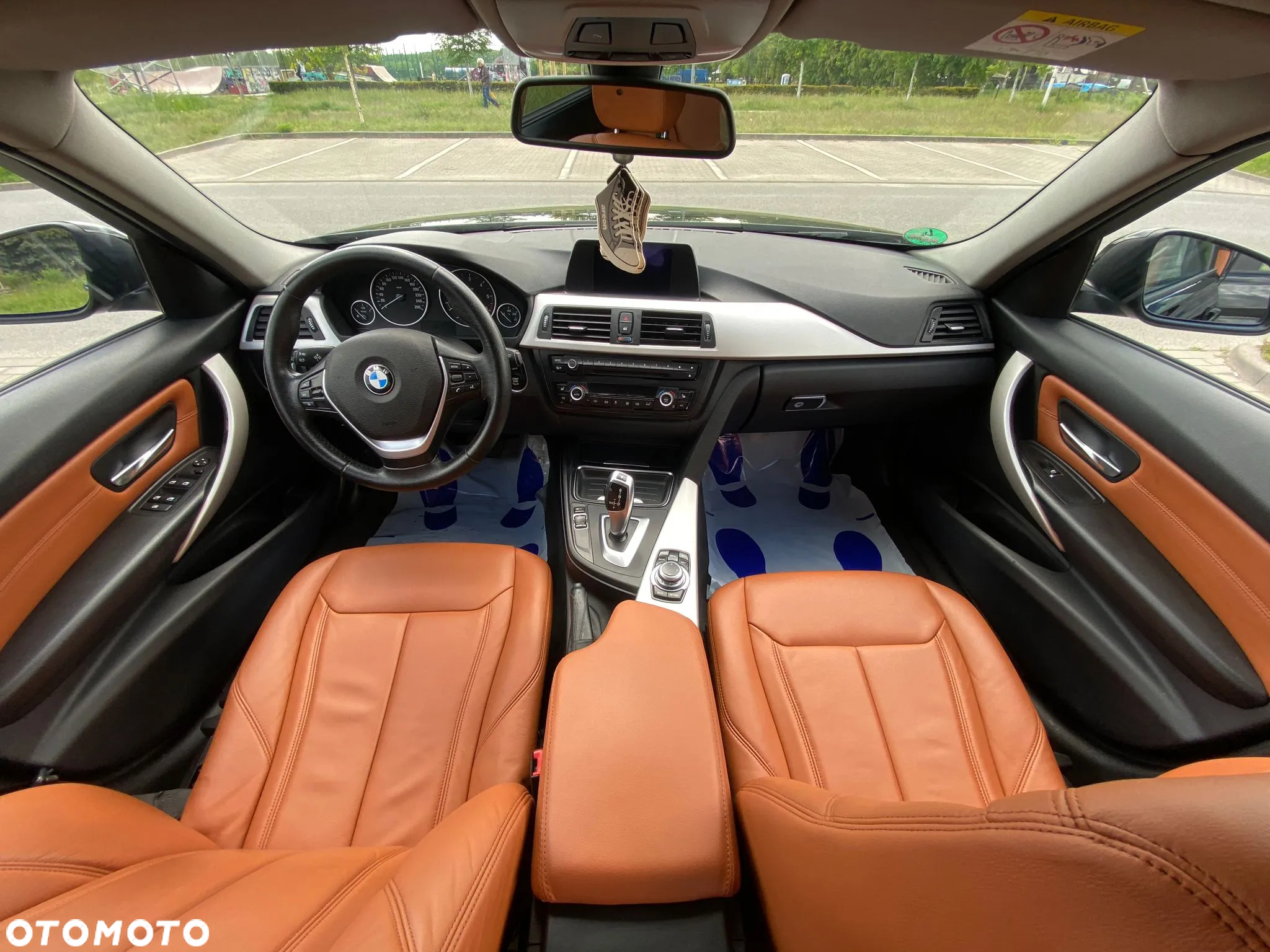 BMW Seria 3 320d Touring Luxury Line - 26