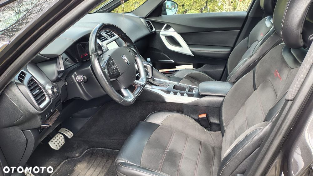 DS Automobiles DS 5 - 5