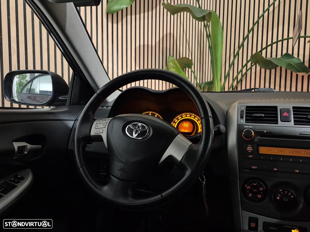 Toyota Corolla 1.33 VVT-i Luna+VSC - 10