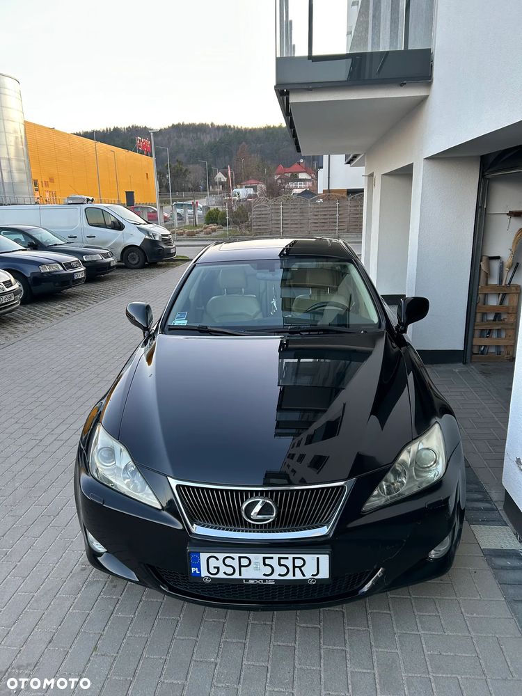 Lexus IS 220 D Prestige - 6