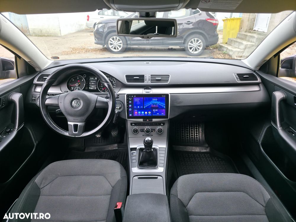 Volkswagen Passat Variant 1.6 TDI BlueMotion Technology Comfortline - 4