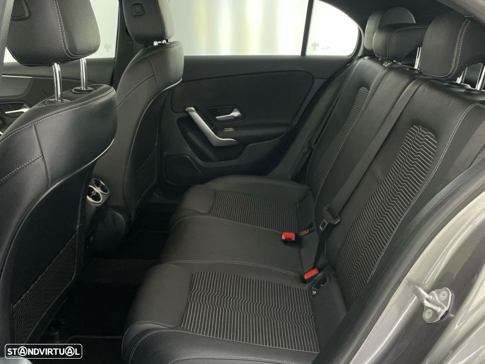 Mercedes-Benz A 180 d - 12