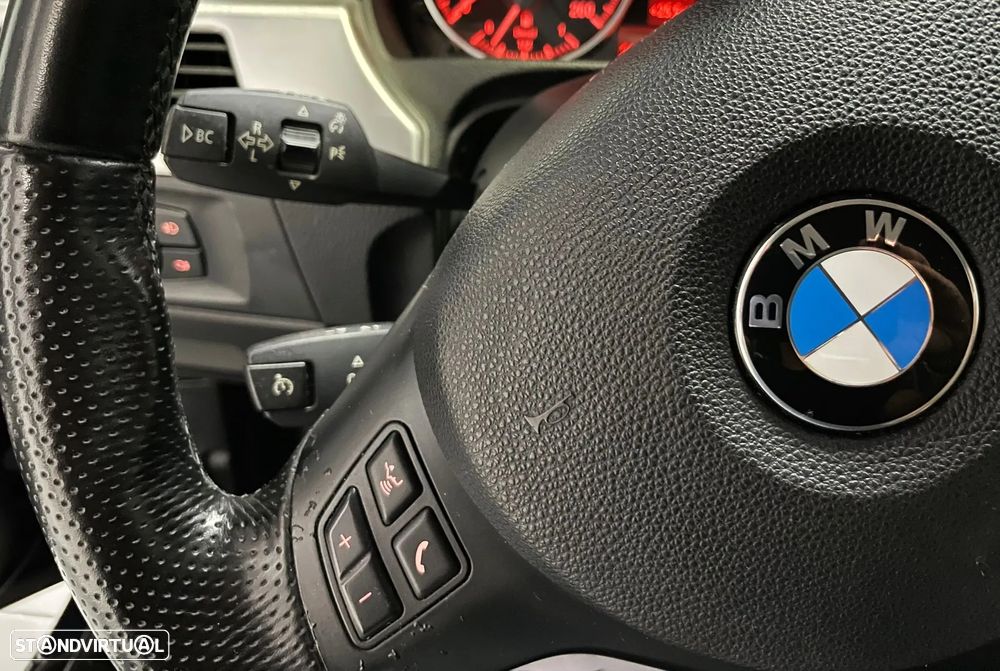 BMW 320 d Coupe Auto - 47