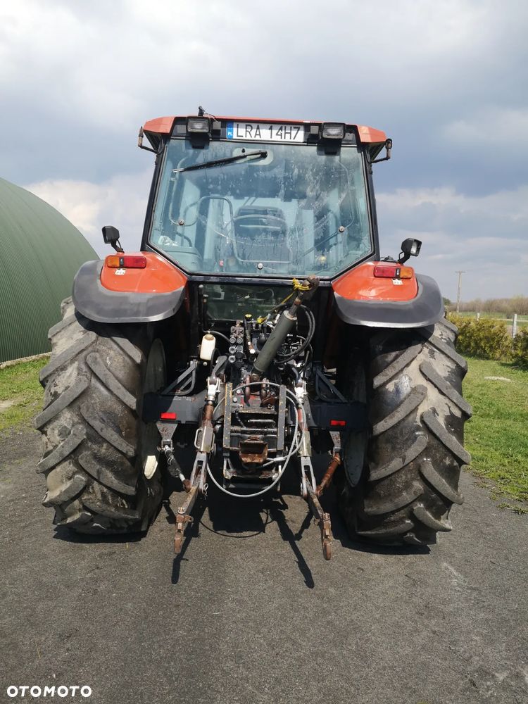 New Holland M 135 - 10