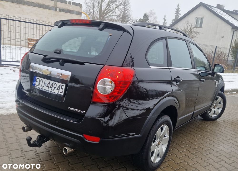 Chevrolet Captiva 2.4 2WD 7 Sitzer LS - 9