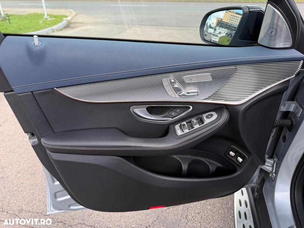 Mercedes-Benz EQC 400 4MATIC - 7