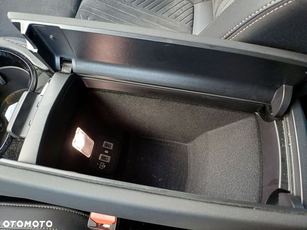 Peugeot 508 1.2 PureTech GT S&S EAT8 - 33