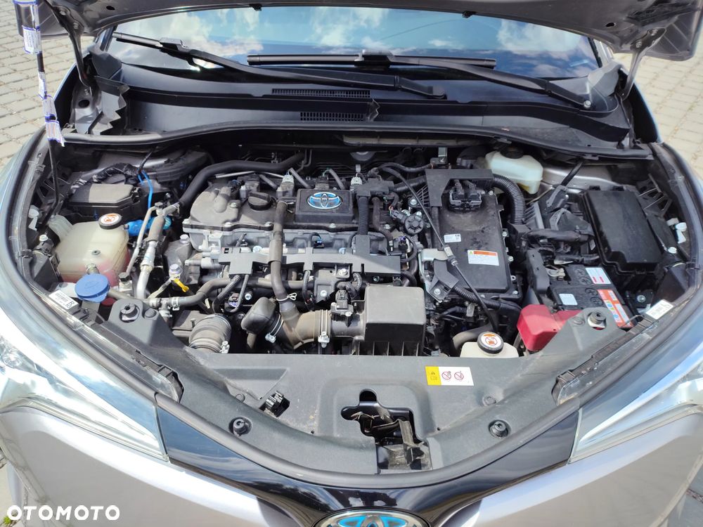 Toyota C-HR - 4
