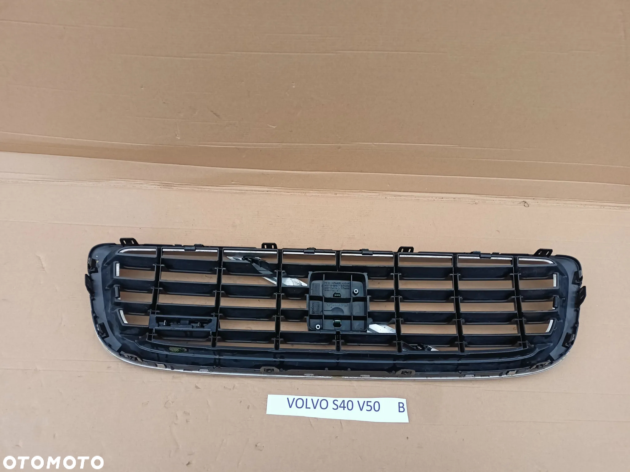 Grill Atrapa Volvo S40 V50 07-12 R-design grill atrapa oryginał - 12