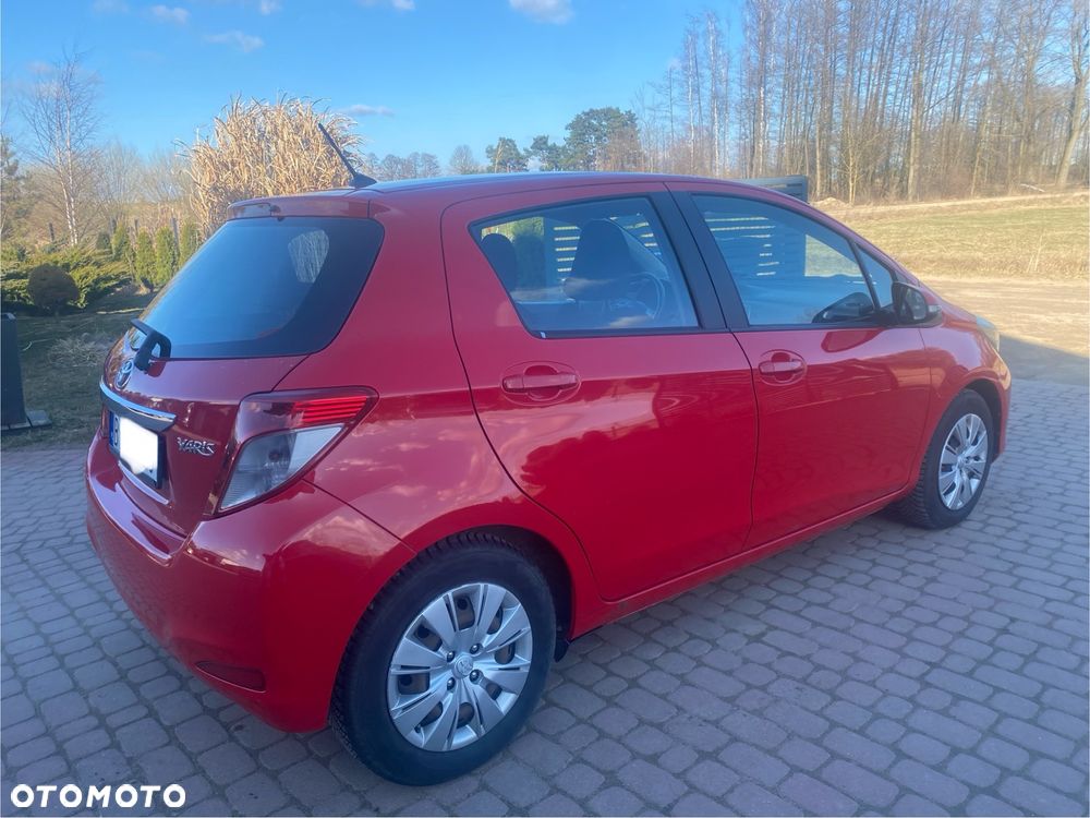 Toyota Yaris 1.0 Terra EU5 - 5