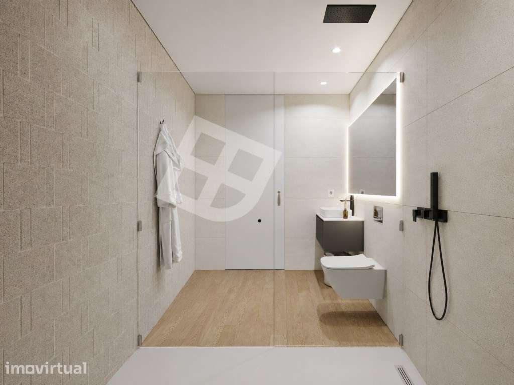 Apartamento T2 com Terraço Privativo - Centro de Aveiro - Grande imagem: 3/12