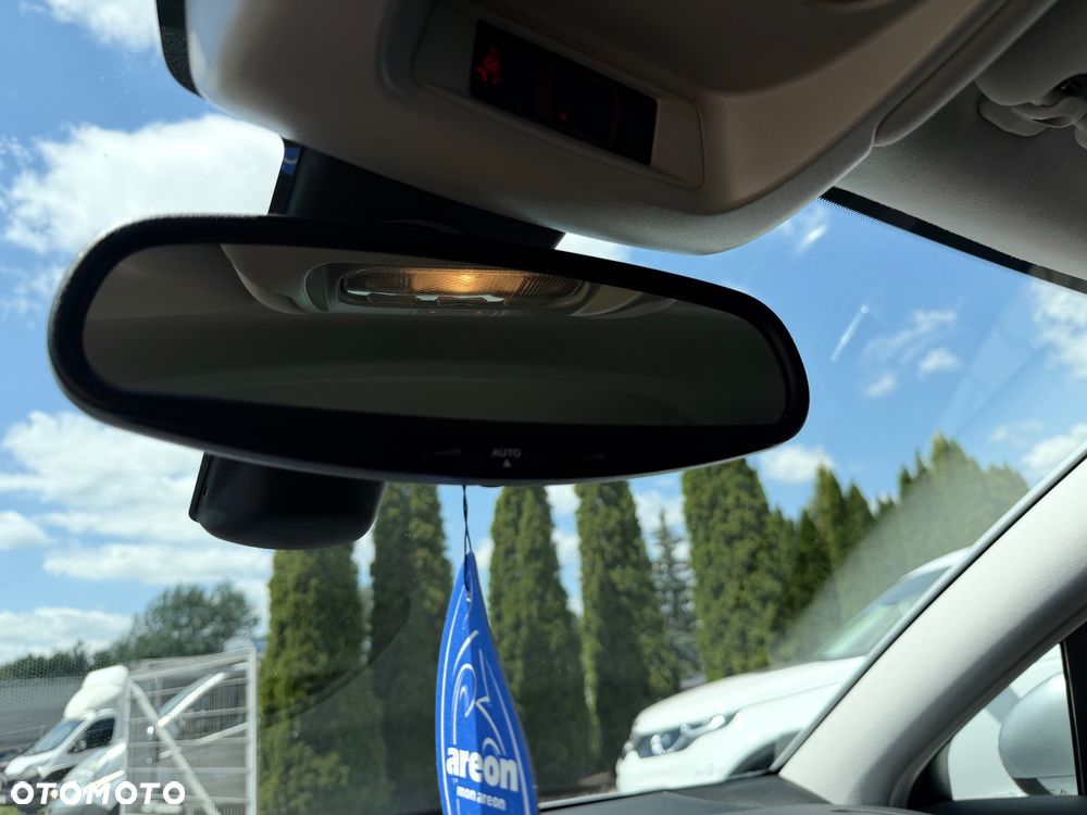 Citroën C5 2.0 16V Confort - 15