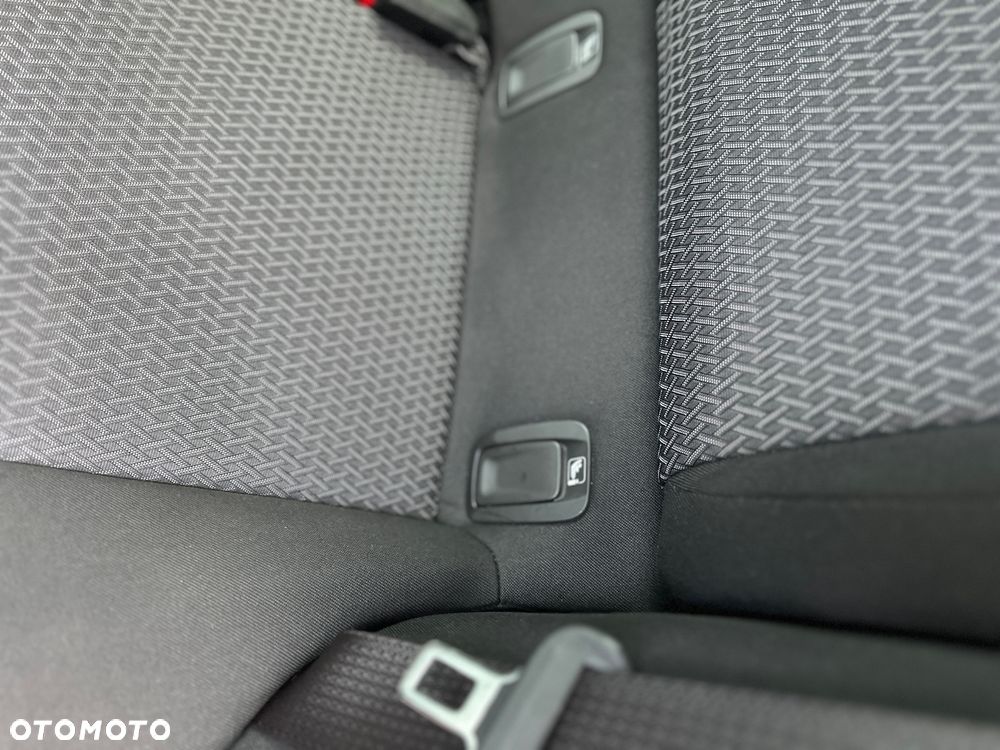 Opel Insignia 1.5 Automatik Business Edition - 12