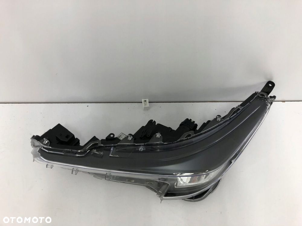 TOYOTA COROLLA E21 19- HB KOMBI LAMPA PRZEDNIA LEWA FULL LED 81150-02S60 - 4
