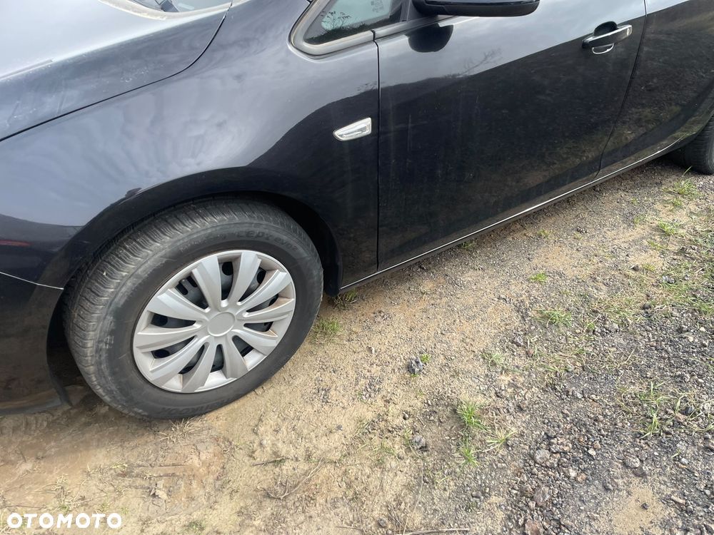 Opel Astra 1.7 CDTI DPF Innovation - 4