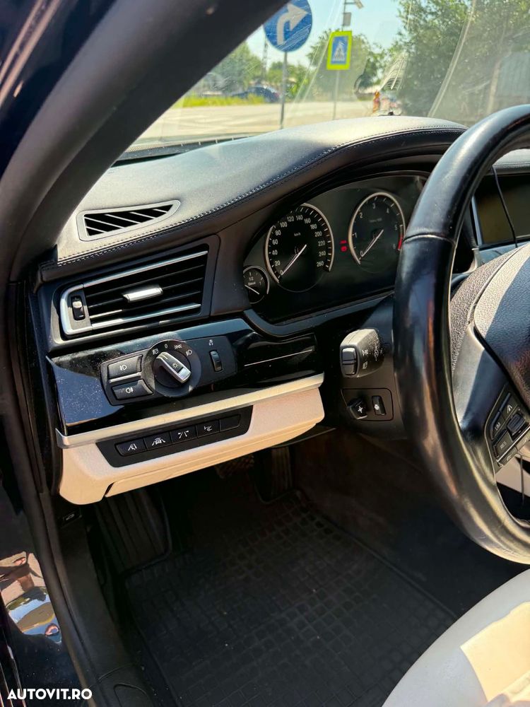 BMW Seria 7 730d Aut. - 9