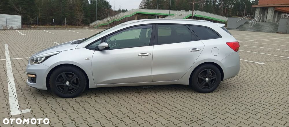 Kia Ceed 1.6 CRDi L - 3