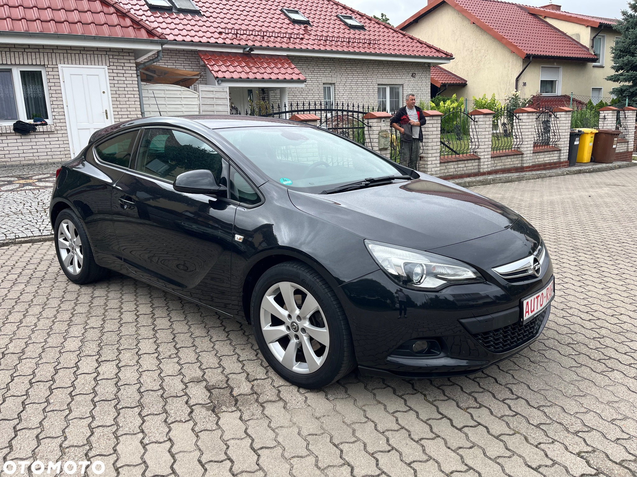 Opel Astra GTC 1.4 Turbo - 7