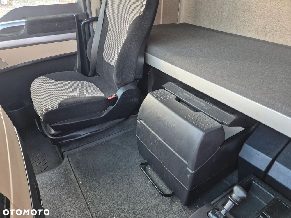 MAN TGX 18.460 XXL LOW DECK POLIFT FULL RETARDER AUTOMAT 4x2 MEGA 295/60 r22.5 SUPER STAN TGS 470 460 420 430 500 510 400 360 410 - 9