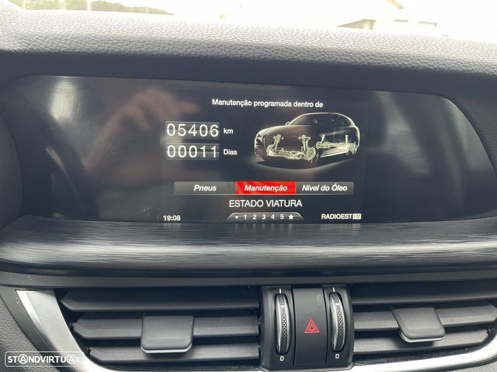 Alfa Romeo Stelvio 2.2 D Super AT8 - 32