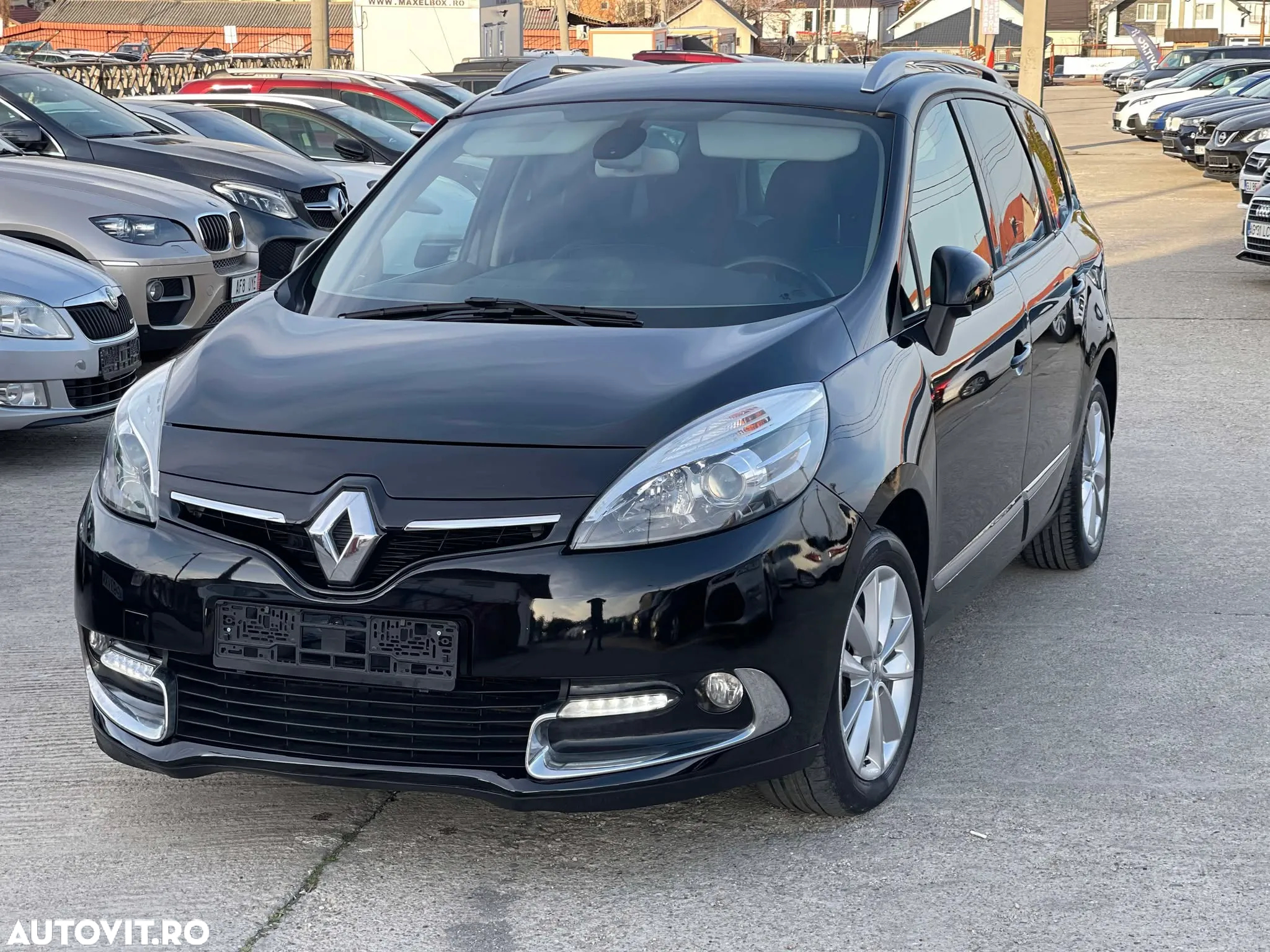 Renault Grand Scenic 1.6 dCi Stop&Start Energy Privilege - 2