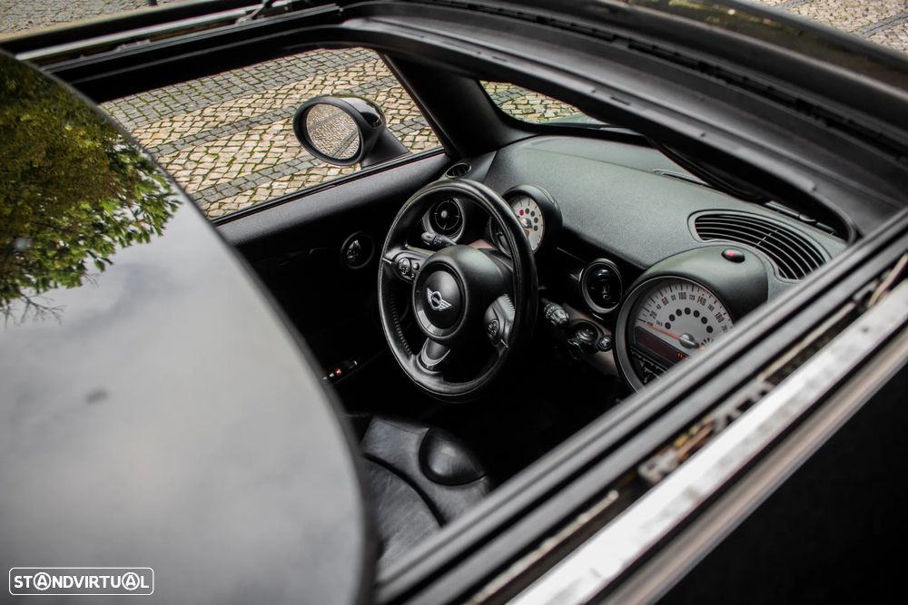 MINI 3 Portas Cooper D - 37