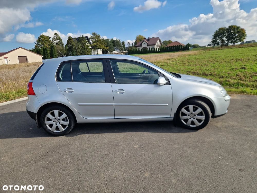 Volkswagen Golf V 1.6 Trendline - 15