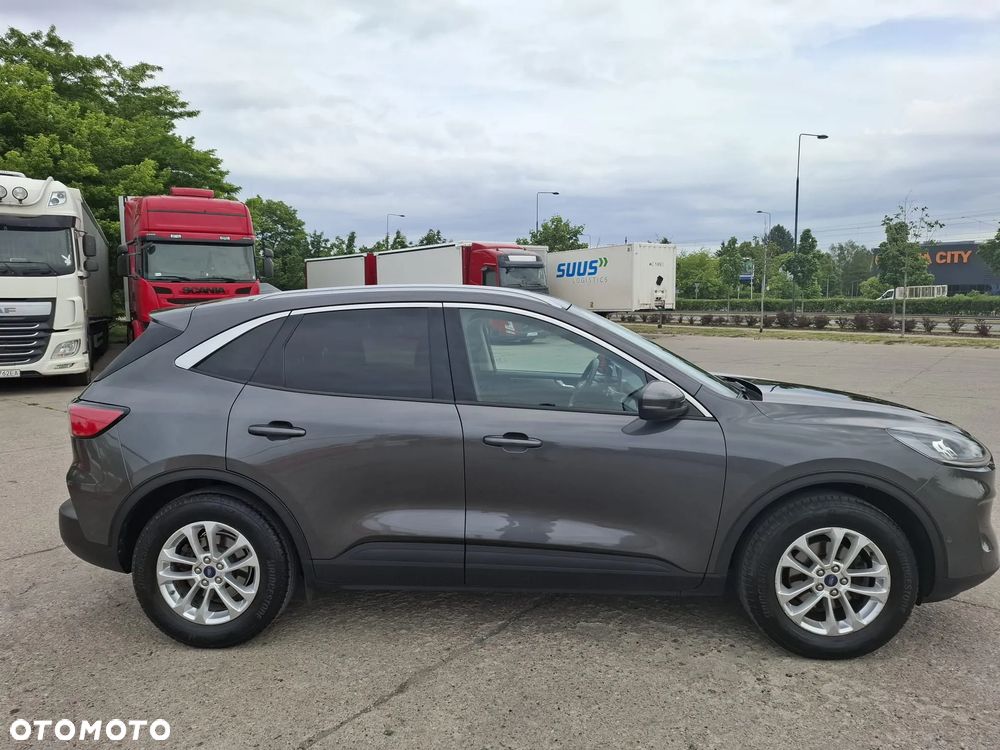 Ford Kuga 1.5 EcoBoost FWD Titanium - 2