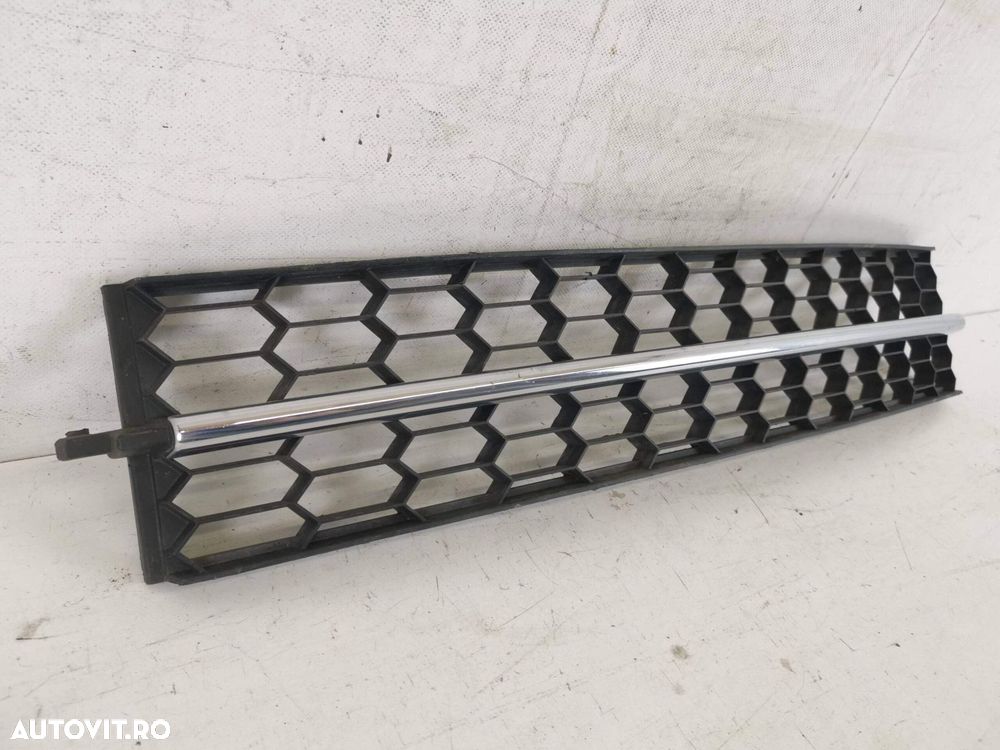 Grila Inferioara Cu Ornament Cromat Skoda Octavia 3 2013 2014 2015 201 - 3