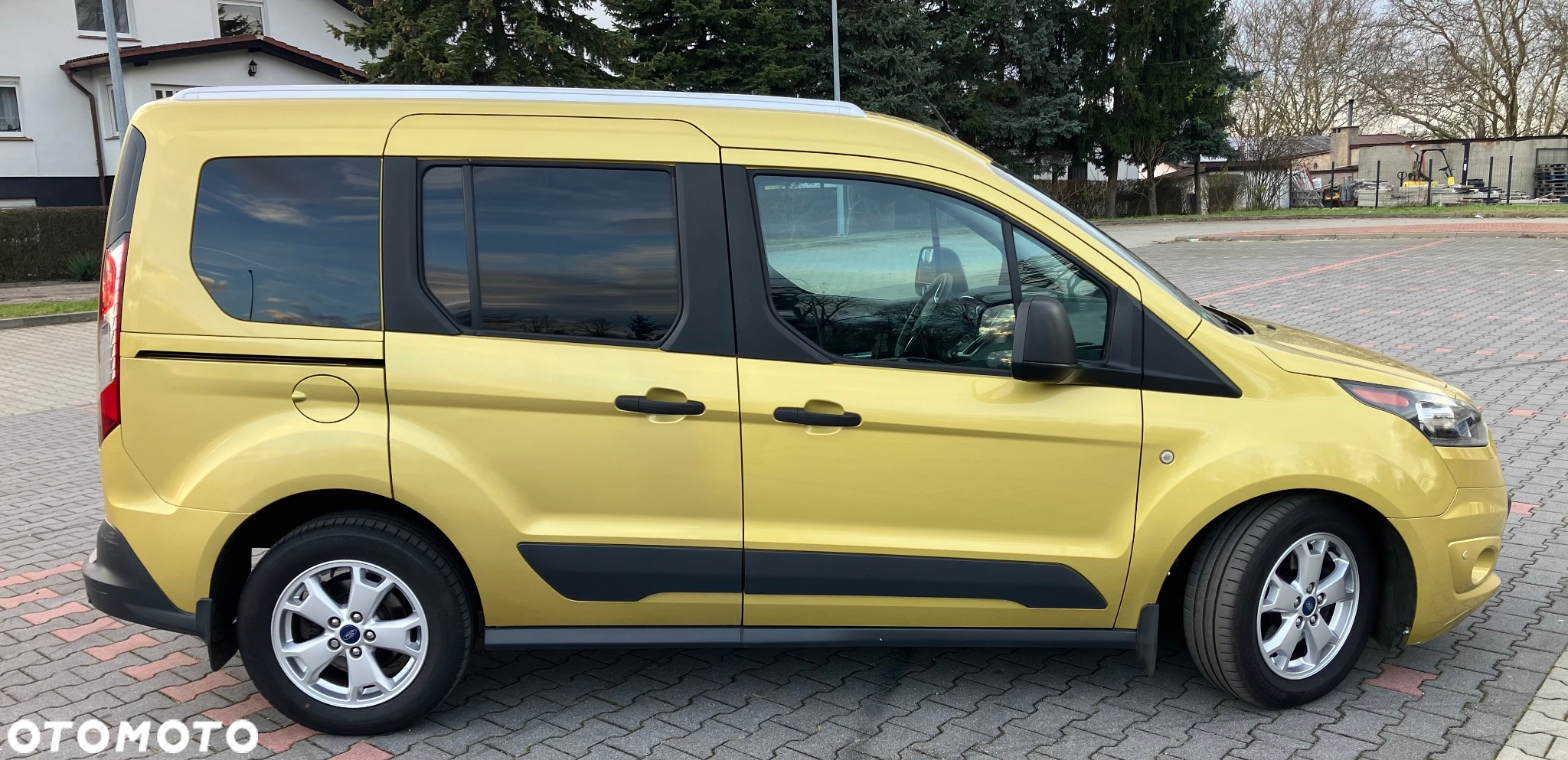 Ford Tourneo Connect 1.5 EcoBlue Start-Stop Trend - 9