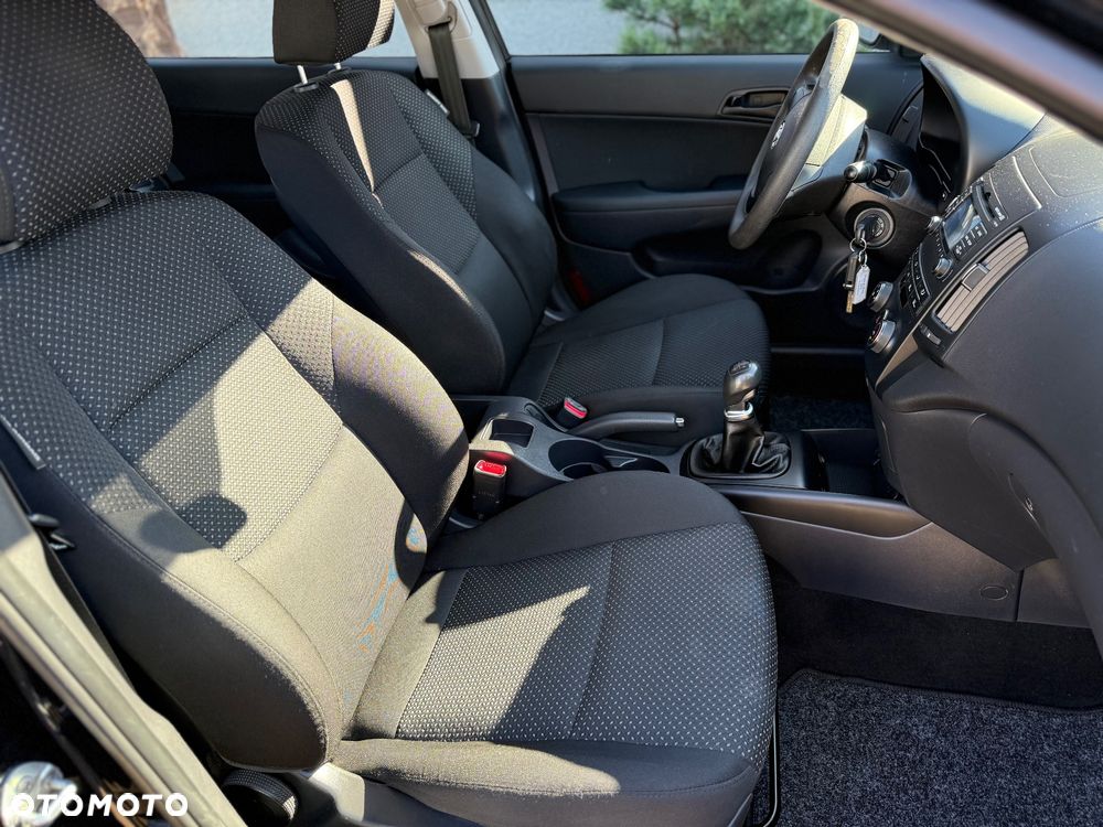 Hyundai i30 i30cw 1.4 Edition 20 - 9