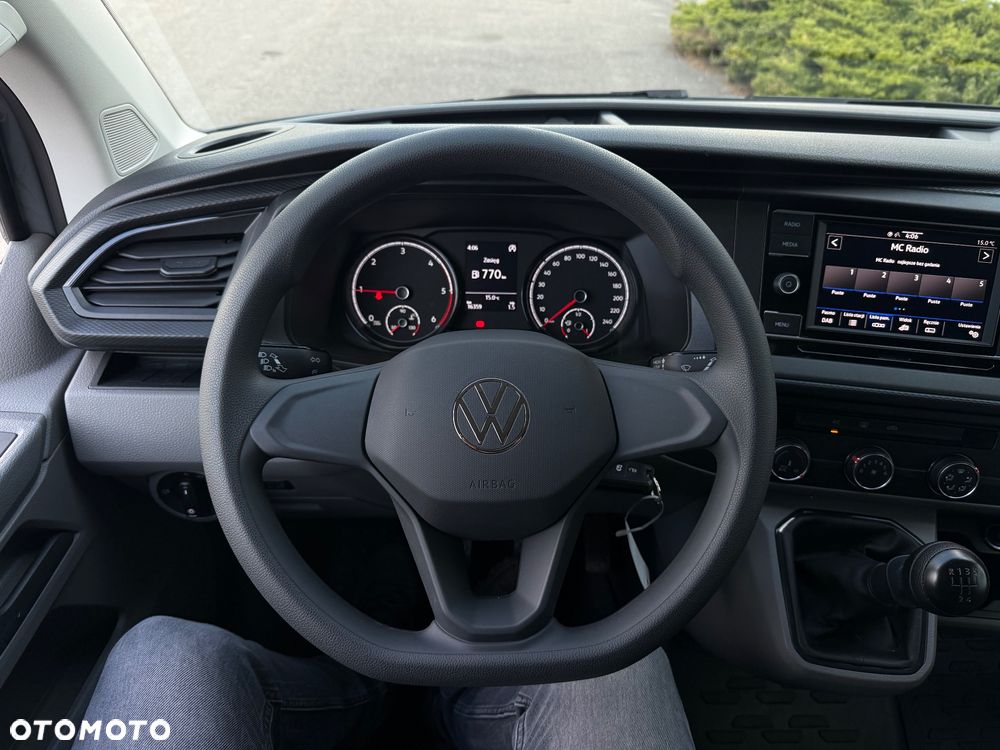 Volkswagen Transporter T6.1 - 27