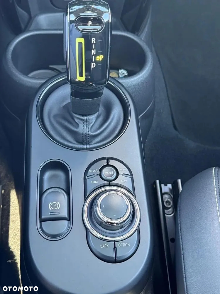 MINI Cooper SE - 4