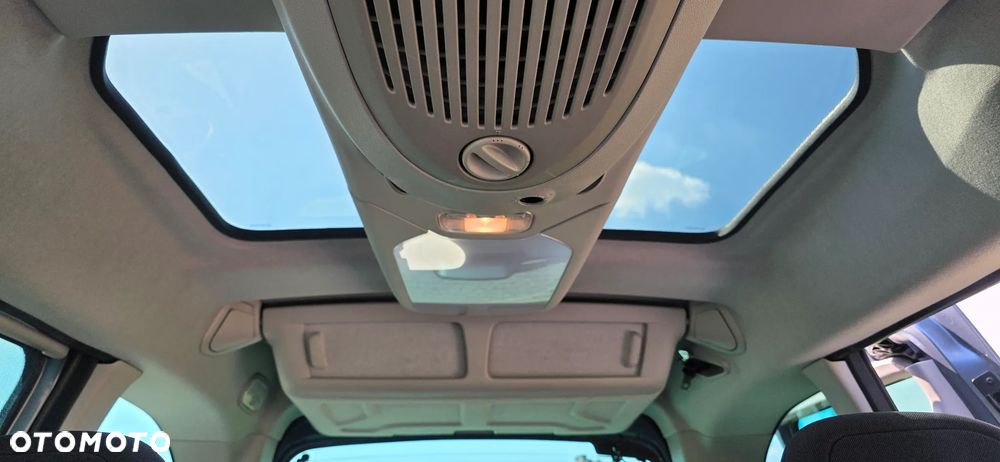 Peugeot Partner - 26