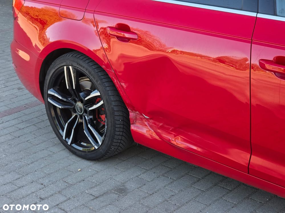 Audi A4 Avant 2.0 TFSI ultra S tronic design - 10