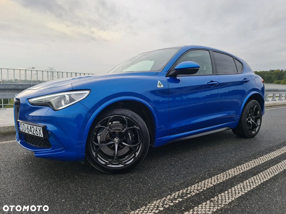 Alfa Romeo Stelvio V6 2.9 Bi-Turbo AT8-Q4 Quadrifoglio - 1
