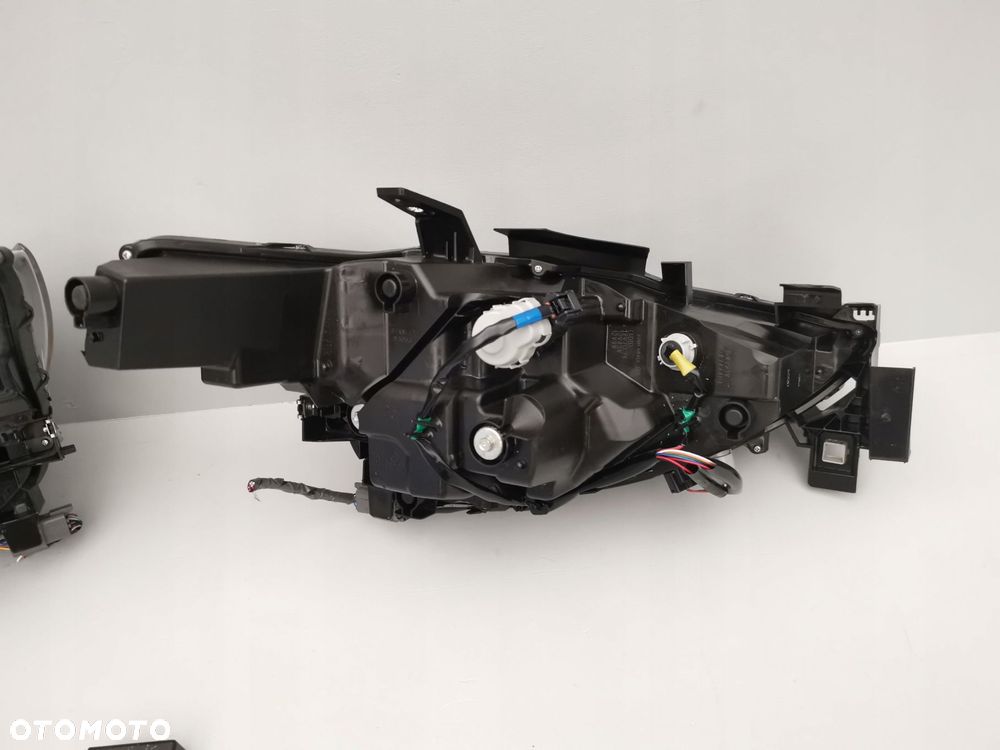 MAZDA CX5 II 17- LAMPA PRZOD LEWA PRAWA IGŁA KOMPLET EUROPA ADB 10PIN - 14