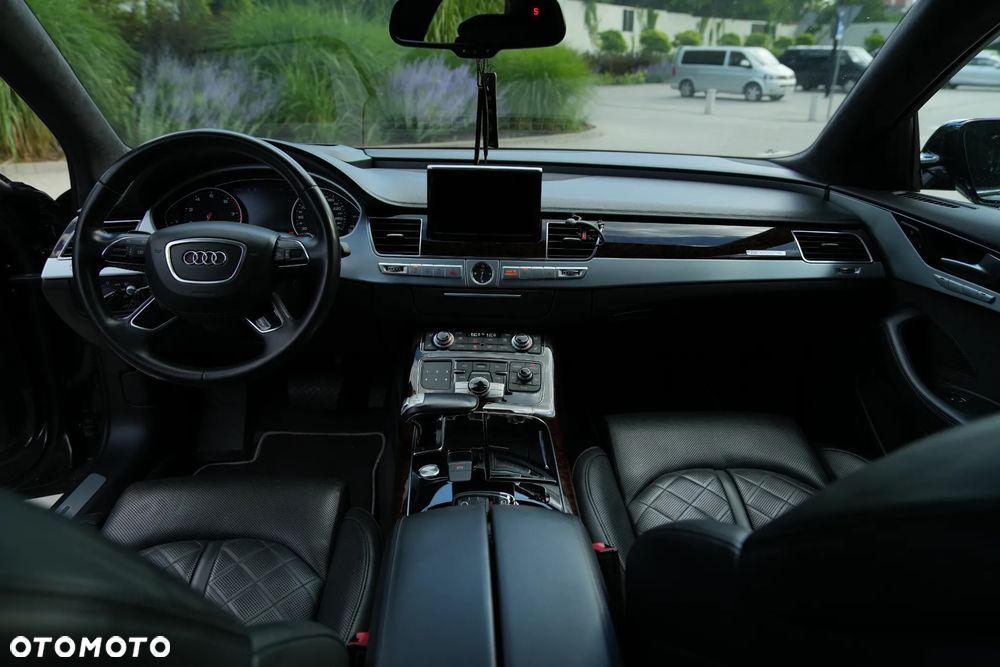 Audi A8 4.0 TFSI cylinder on demand quattro tiptronic - 10