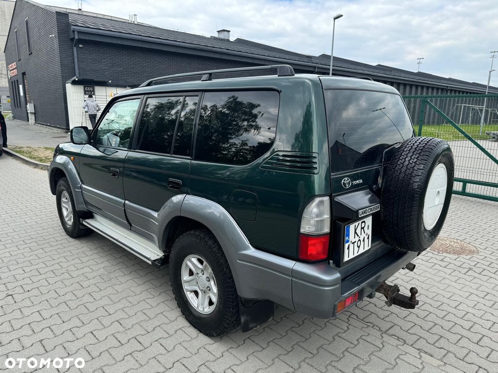 Toyota Land Cruiser VZJ95 3.4 Special - 4